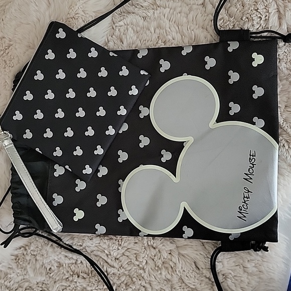 Disney Parks Mickey Glow in the Dark Backpack Set  Bin2 - Picture 2 of 6